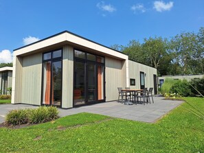 Exterior - Chalet with 2 bedrooms and a terrace (Velsen-Zuid)