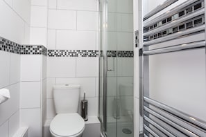 Casa Premium, baño privado, vistas al jardín (4 bed 2 bath house) | Baño
