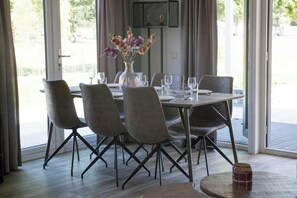 Dining - Velthorst 6 (Mol)