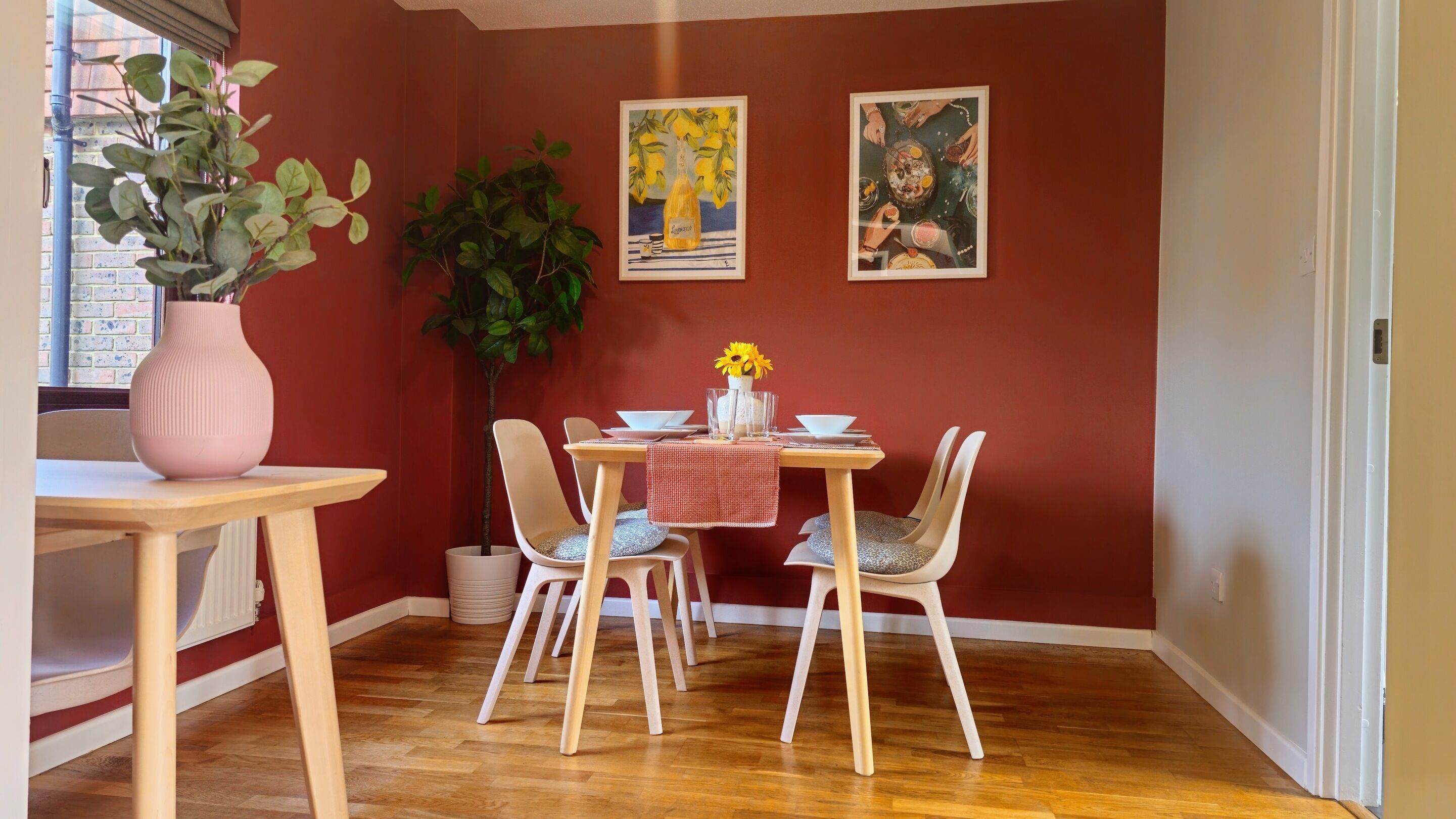 特級單棟房屋, 獨立浴室, 花園景 (3 bed 1 bath house) | 用餐區