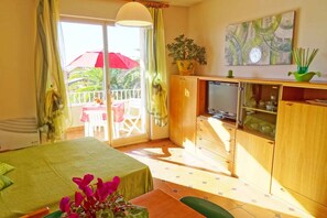 1 camera, ferro/asse da stiro, Wi-Fi gratuito, lenzuola