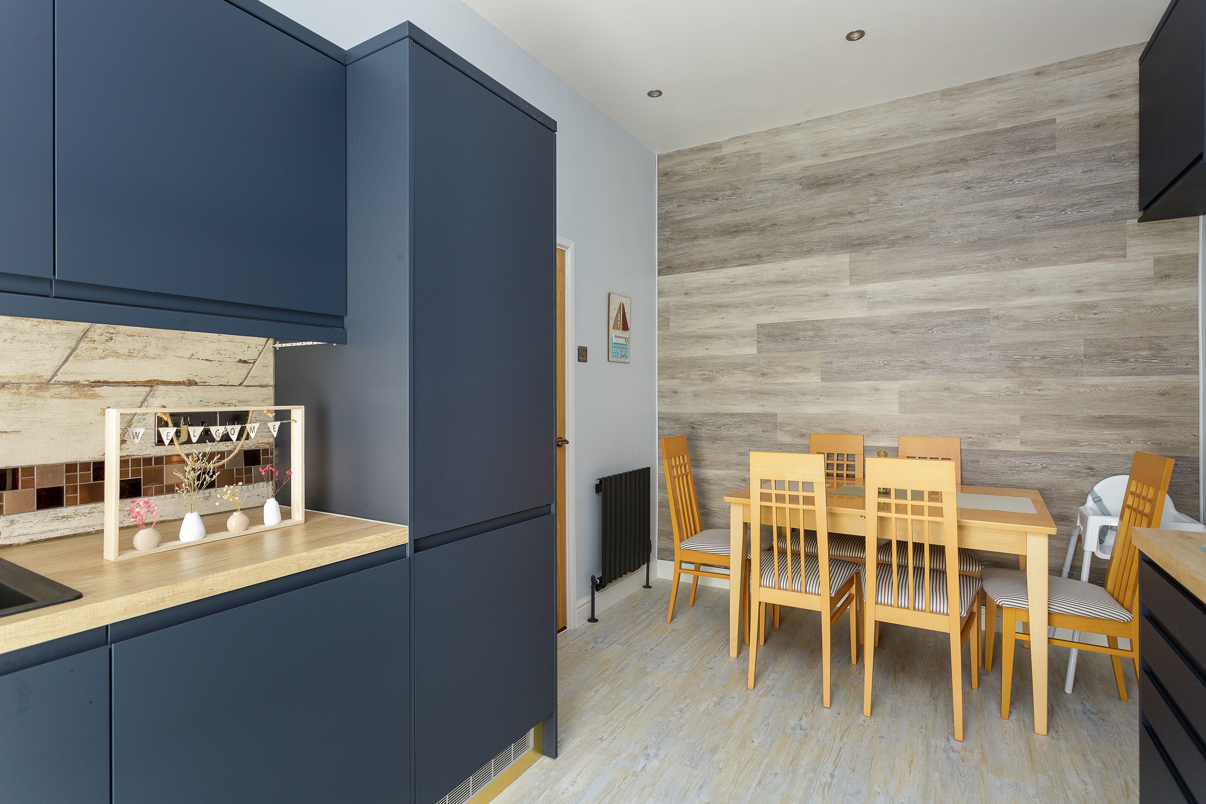 Apartment, Ensuite, Garden View (City View Apartment ) | Restaurant