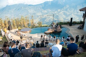 Outdoor pool - Ville De Mont Mountain Resort (Sa Pa)