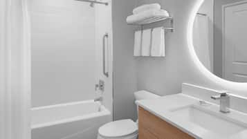 Gratis toalettartiklar, hårtork, handdukar och tvål