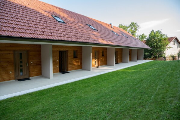 Property entrance - Hocka Koca (Hoce-Slivnica)