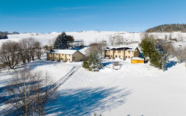 Exterior - Welcome to Genets du Sancy (BESSE-ET-SAINT-ANASTAISE)