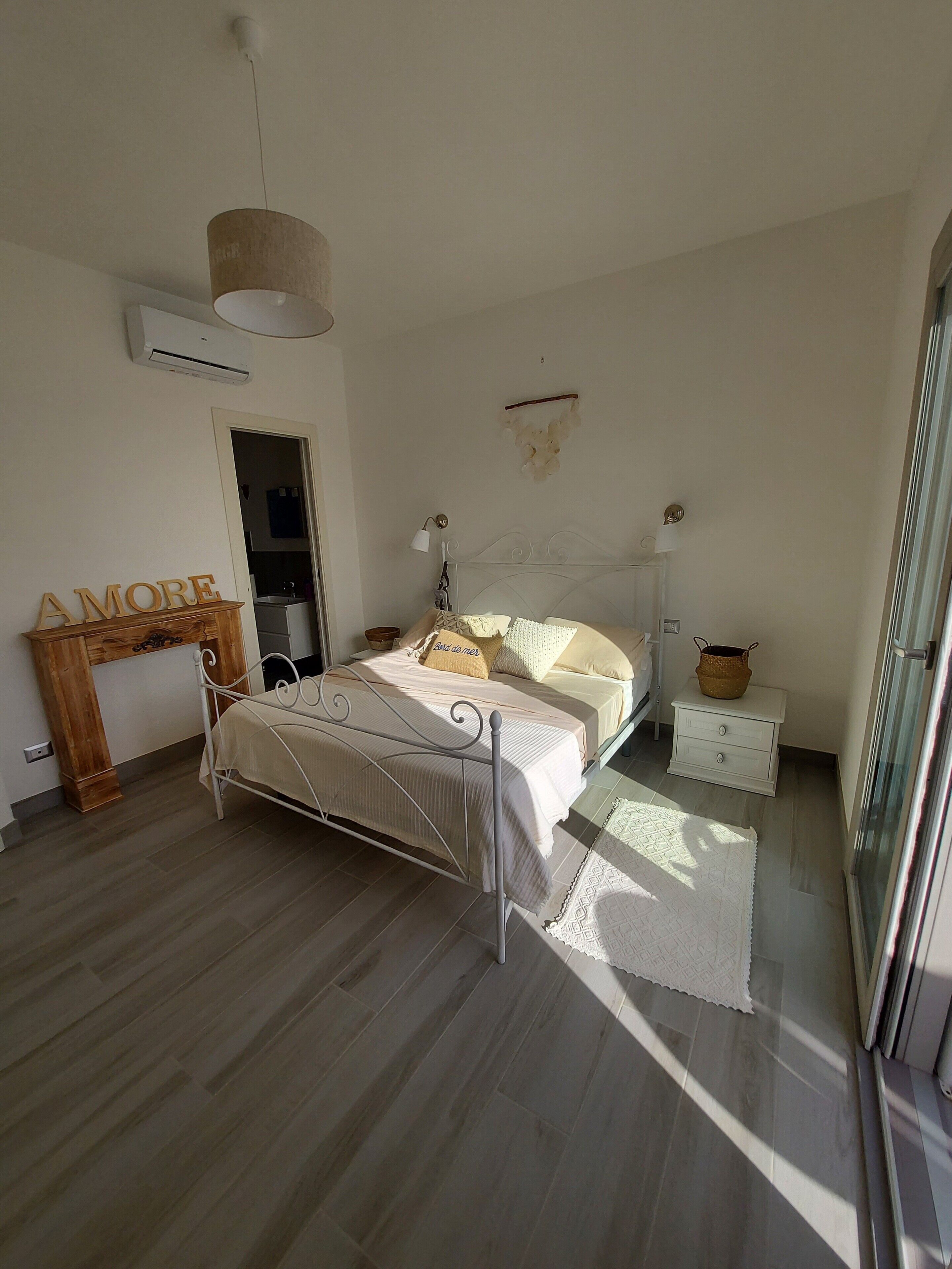 3 camere, ferro/asse da stiro, Wi-Fi gratuito, lenzuola