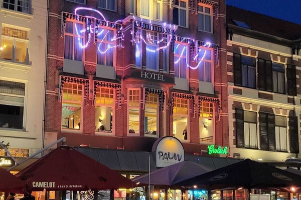 Voorkant van accommodatie