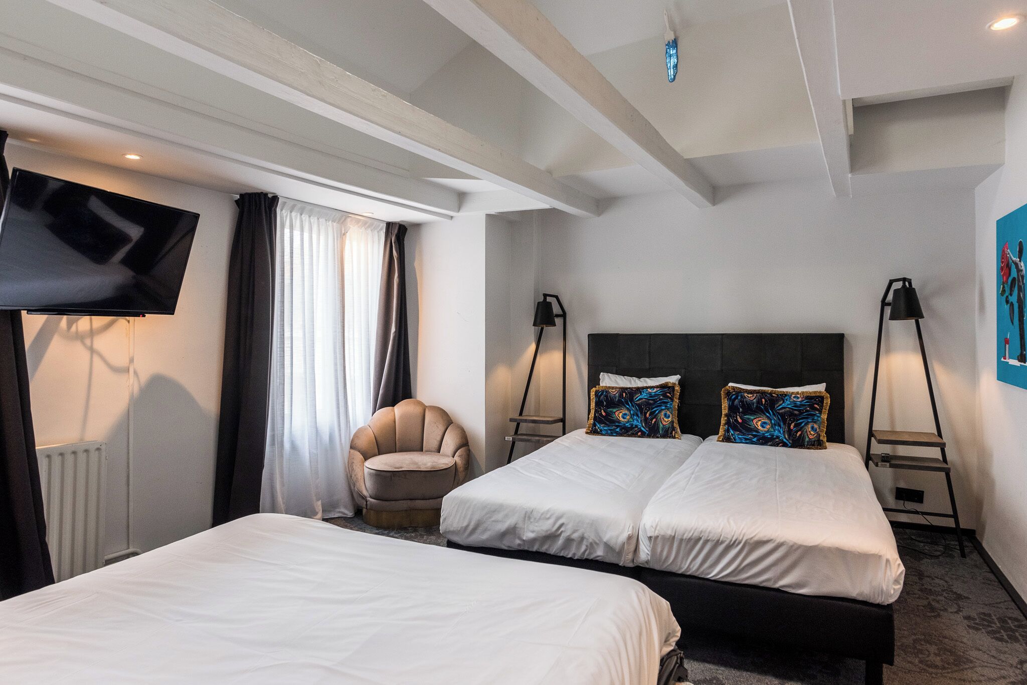 標準四人房 | 免費無線上網、床單