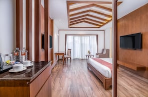 Premium bedding, minibar, in-room safe, individually decorated - Soaltee Westend Resort Chitwan (Bharatpur)