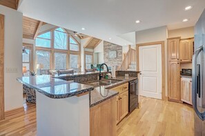 Lave-vaisselle, cafetière/bouilloire