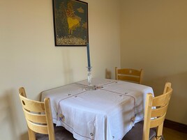 Cabin | Private kitchen | Fridge, oven, stovetop, electric kettle