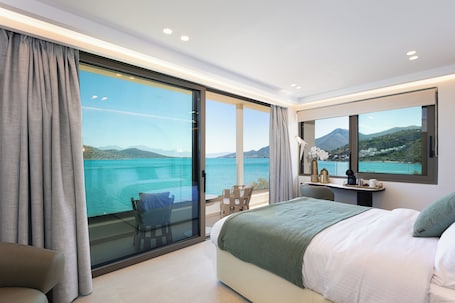 Ropa de cama de alta calidad y minibar . Naiades Boutique Hotel - Adults Only