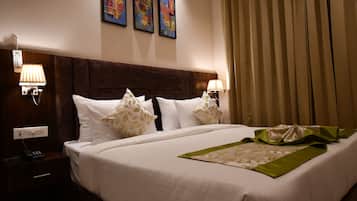 1 bedroom, premium bedding, down duvets, memory-foam beds