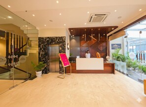 Reception - Hotel Ramaya Inn @ Har Ki Pauri Road (Haridwar)