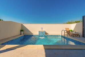 Pool - Villa Dina (Nin)