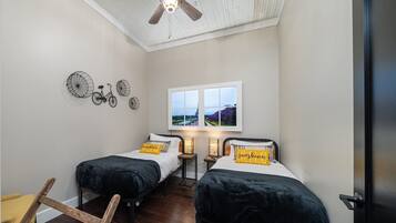 2 bedrooms, free WiFi, bed sheets