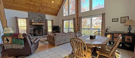 Télévision, cheminée