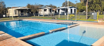 Goin Coastal  Cabin 94 Geographe Holiday Park