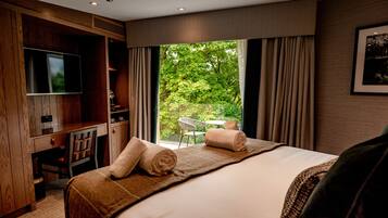 Deluxe-herbergi með tvíbreiðu rúmi - heitur pottur | 1 svefnherbergi, rúmföt úr egypskri bómull, rúmföt af bestu gerð