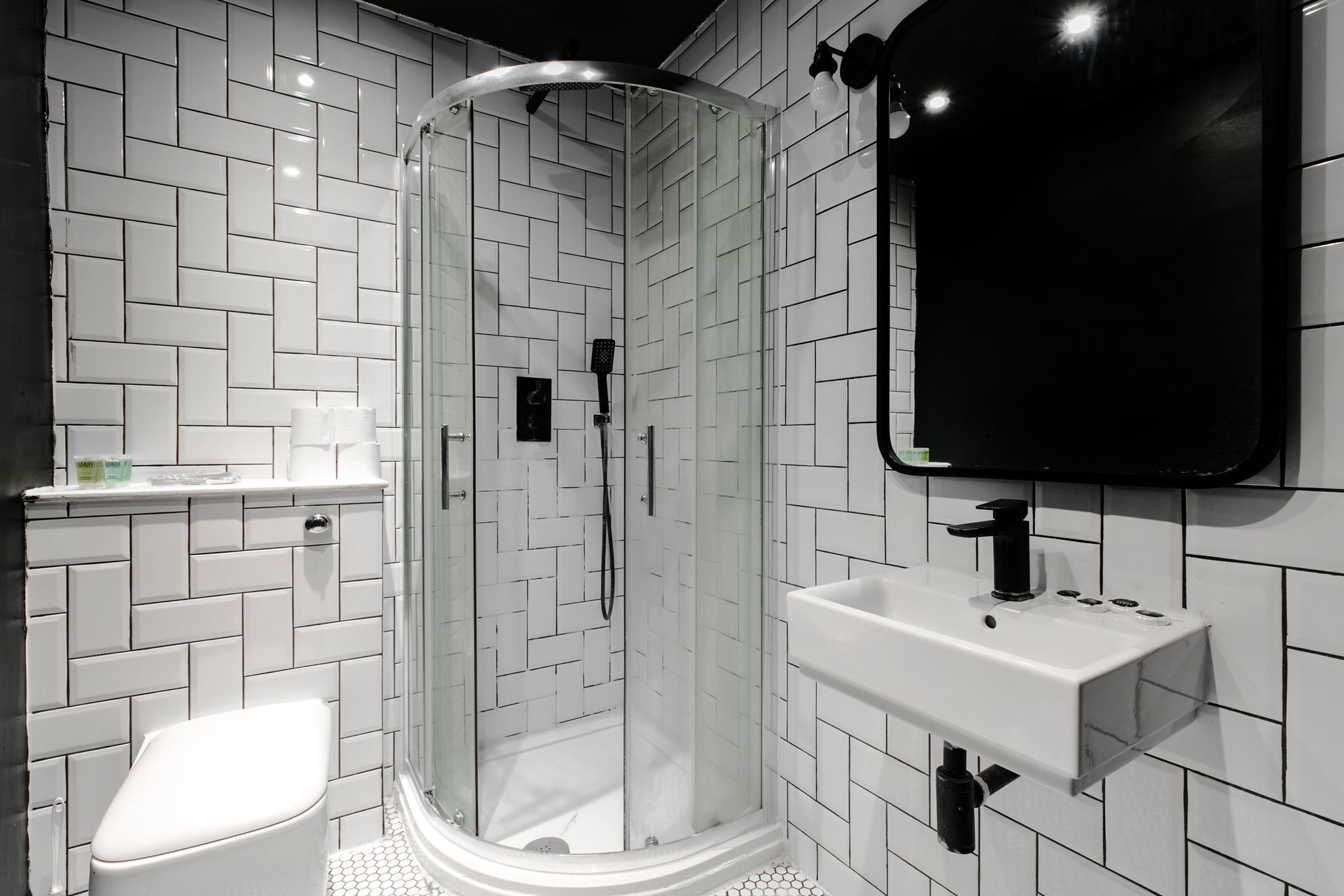 Vierpersoonskamer, en-suite badkamer | Badkamer