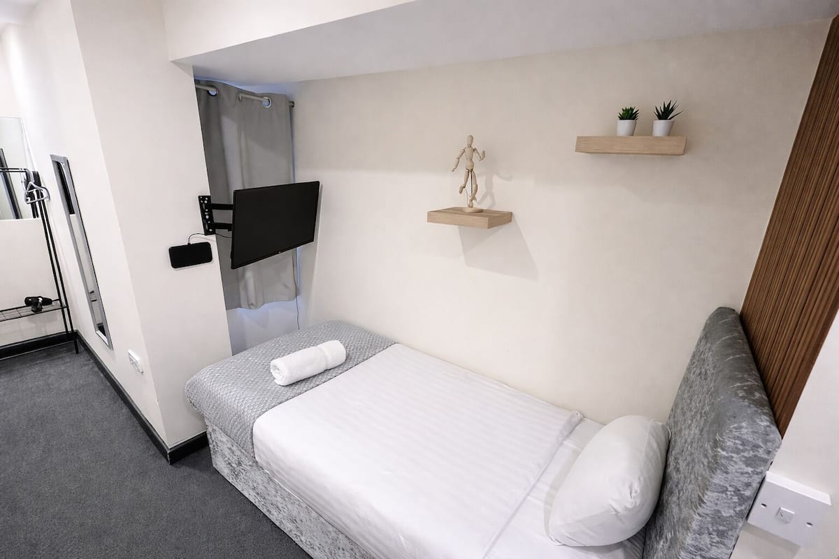 Chambre Simple Standard, salle de bains attenante