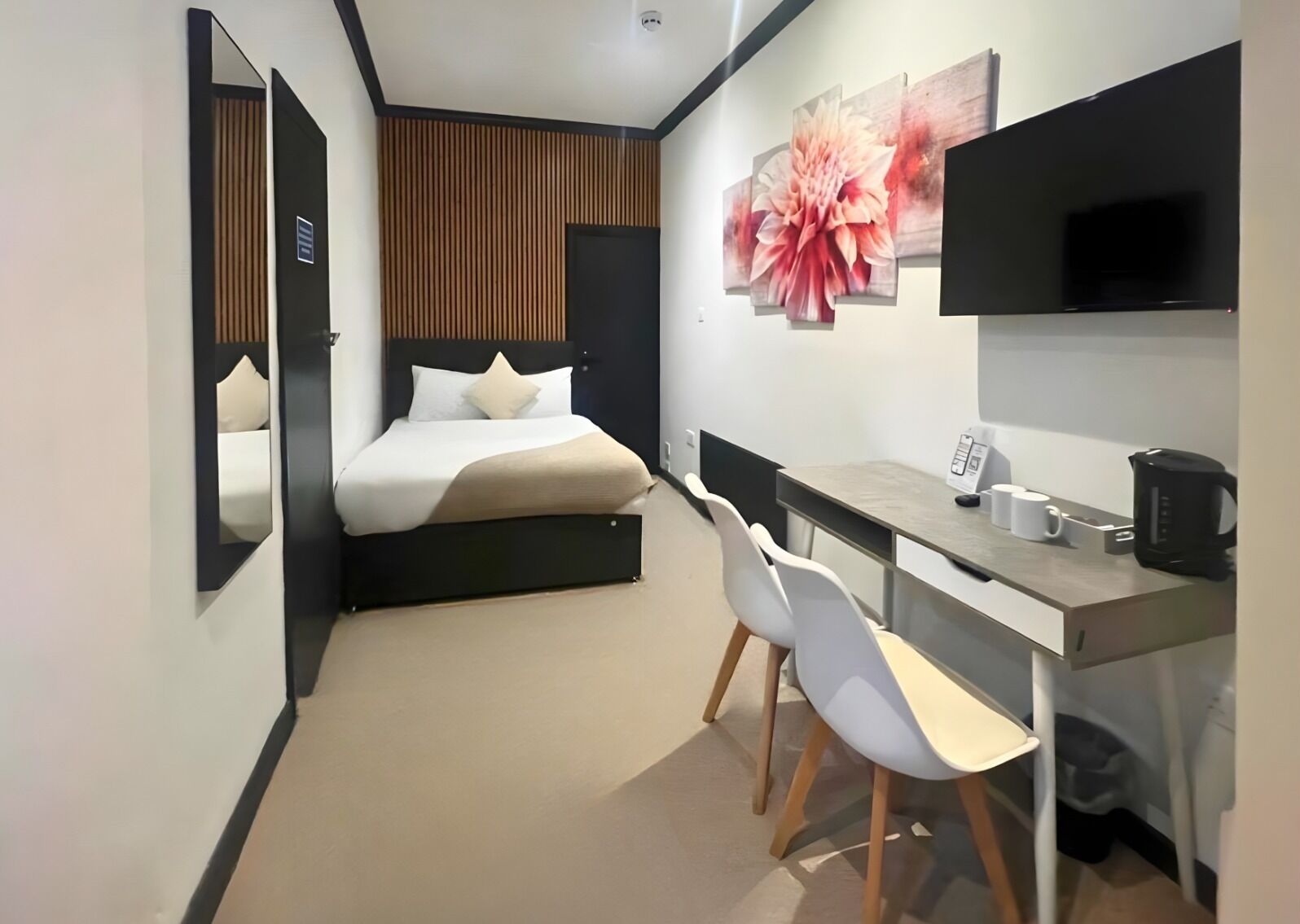 四人房, 獨立浴室