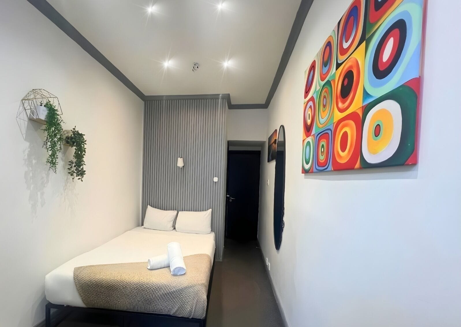 雙人房, 獨立浴室 (Compact)