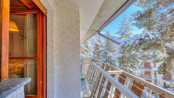 Familienapartment, Mehrere Schlafzimmer (La Tana dello Scoiattolo (Skiing) | Balkon