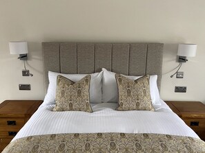 Superior Triple Room, Ensuite | 1 bedroom - Red Barns Bed & Breakfast (Redcar)