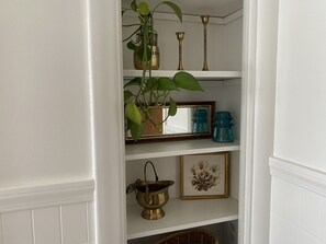 Interior - Spacious, comfortable, clean, central location! (Rapid City)