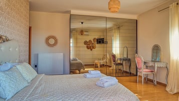 4 chambres, coffres-forts dans les chambres, Wi-Fi gratuit