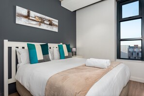 Signature-Apartment | 2 Schlafzimmer, Zimmersafe, laptopgeeigneter Arbeitsplatz