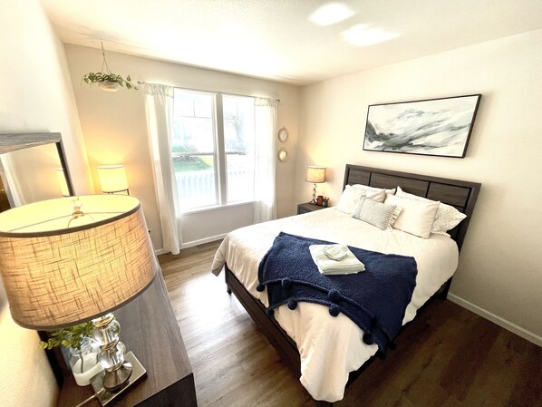 4 bedrooms, iron/ironing board, travel crib, free WiFi