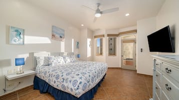 2 soverom, safe på rommet, strykejern/-brett og wi-fi (inkludert)