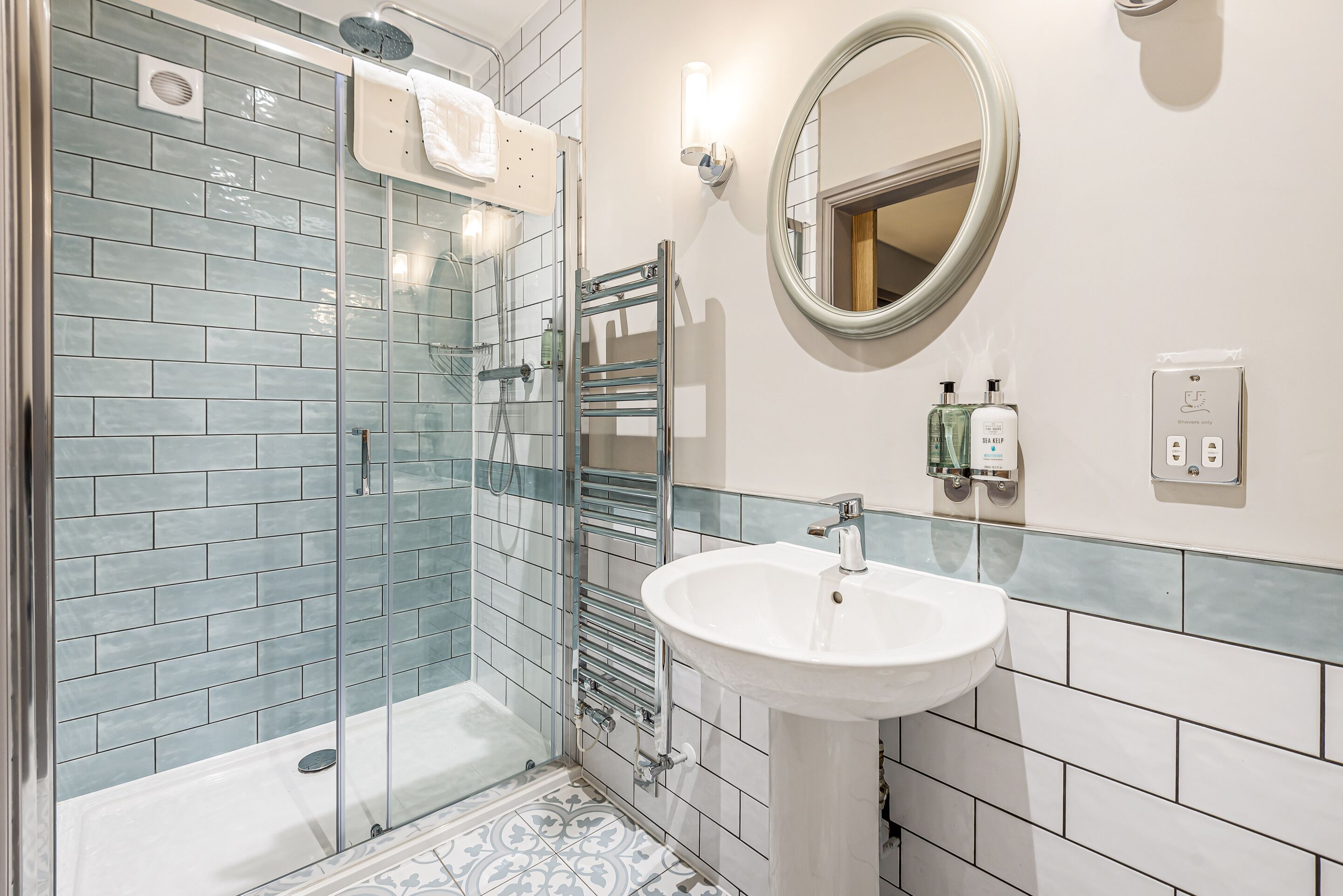 Photo - Charlcombe Inn