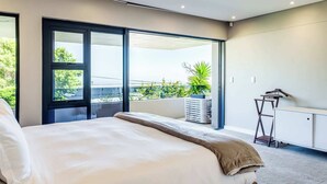 4 室のベッドルーム、アイロン / アイロン台、WiFi、ベッドシーツ