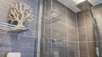 Apartment, Ensuite (Seven) | Bilik Mandi