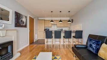 Superior Apartment, Private Bathroom | Shared kitchen