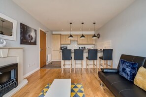 Apartamento superior, baño privado | Cocina compartida