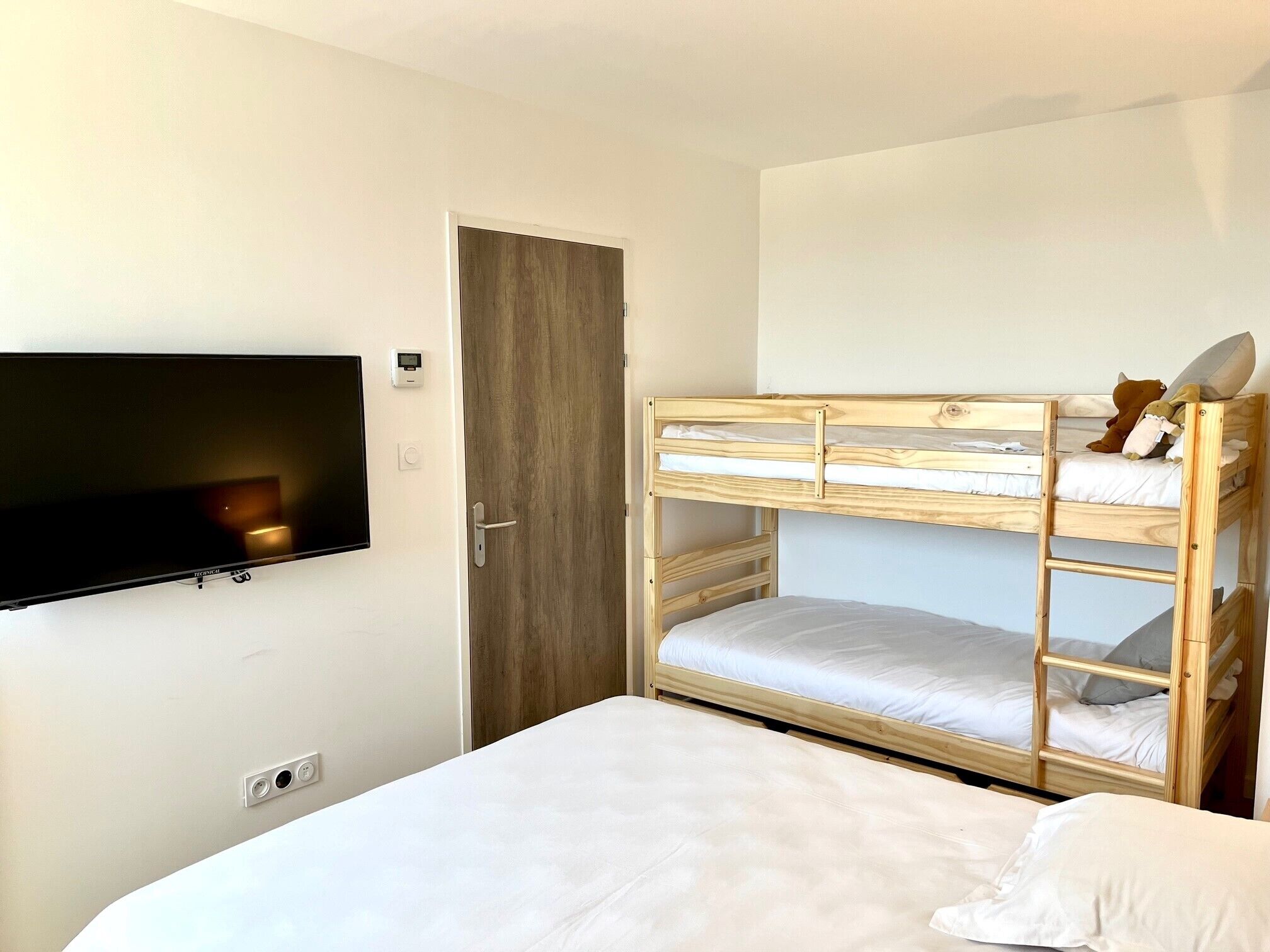 Appartement Supérieur | Wi-Fi gratuit, draps fournis