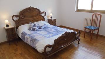 3 chambres, fer et planche Ă  repasser, Wi-Fi gratuit, draps fournis