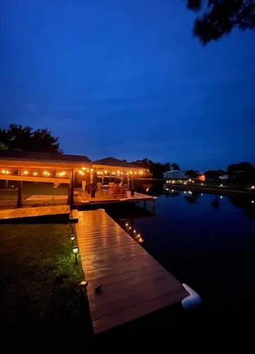 Relaxing Lake June retreat at Sunset Haven