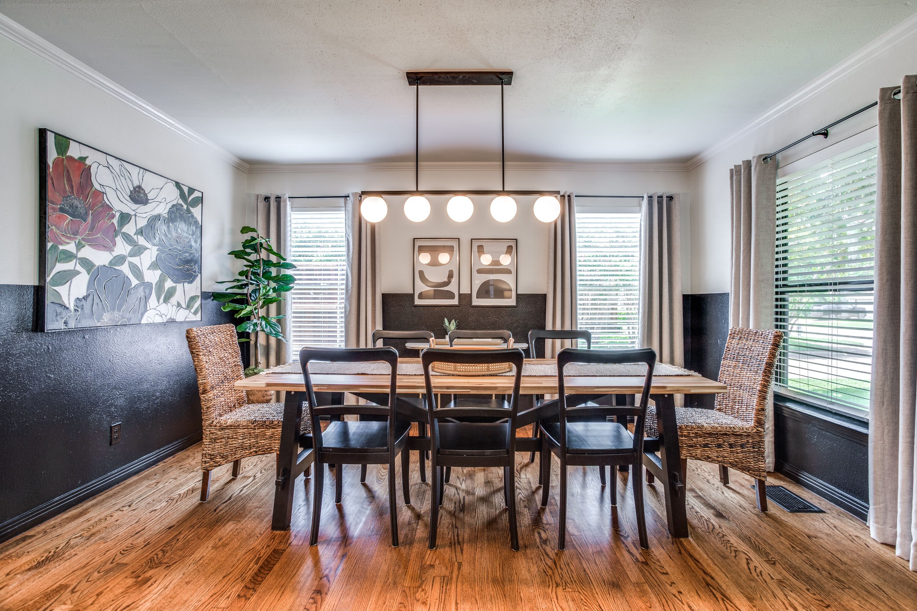 Renovated Style in Central Dallas - fantastic location!