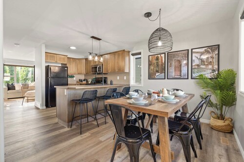 The Saturday | Perfect for Large Groups! | BBQ |