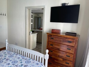 2 soverom, skrivebord, wi-fi og sengetøy