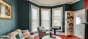 ❤DT Victorian Apt C❤~2br~Walk to DT/APSU~Firepit❤