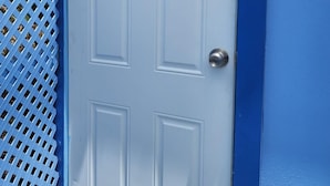 Standard Room | Blackout drapes, iron/ironing board, WiFi (free), bed sheets - Bluesville (St. Thomas)