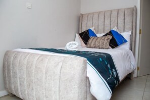 2 Schlafzimmer, Bügeleisen/Bügelbrett, kostenloses WLAN, Bettwäsche