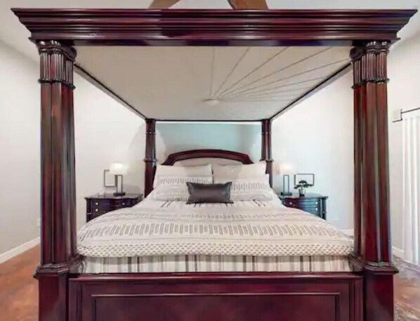 2 bedrooms, desk, iron/ironing board, free WiFi